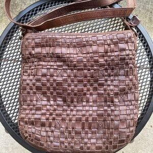 Valenca Brown Leather Crossbody Bag